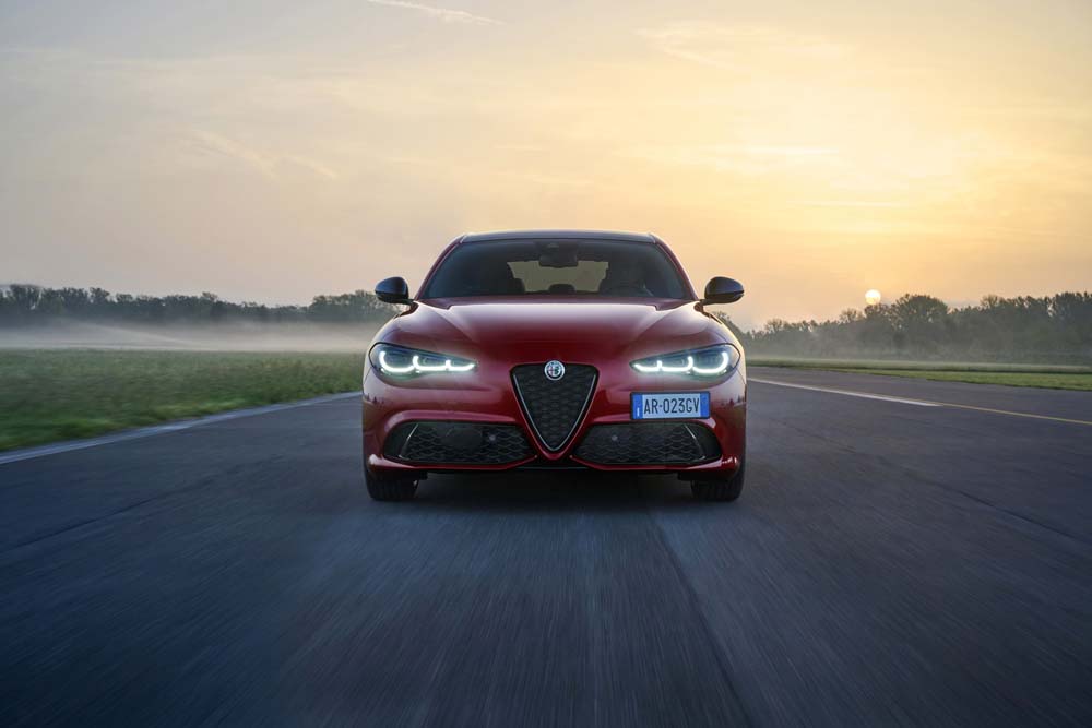 Nuevos Alfa Romeo Stelvio y Giulia. Primera prueba 21 Motor16 Alfa Romeo Giulia 2023 16 Motor16