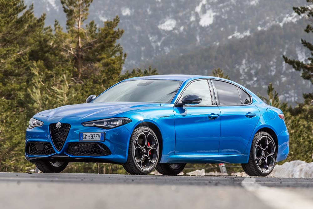 Nuevos Alfa Romeo Stelvio y Giulia. Primera prueba 11 Motor16 Alfa Romeo Giulia 2023 6 Motor16