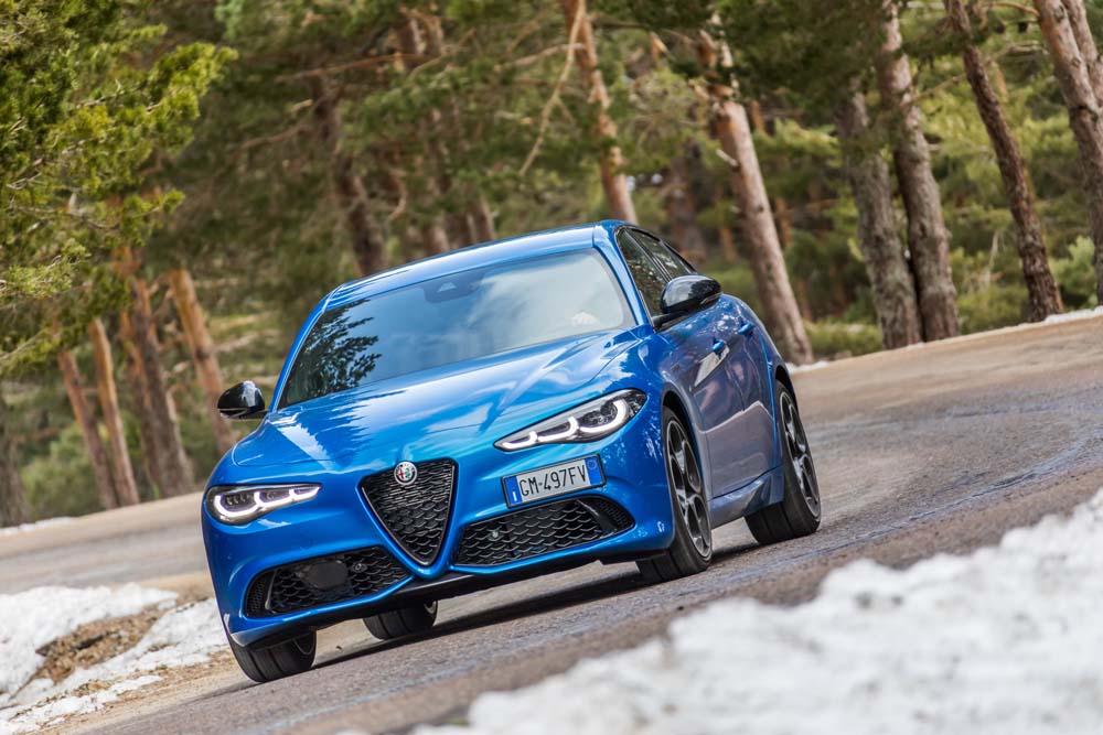 Nuevos Alfa Romeo Stelvio y Giulia. Primera prueba 13 Motor16 Alfa Romeo Giulia 2023 8 Motor16