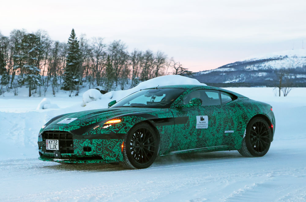 Aston Martin DB11 facelift 25 Motor16
