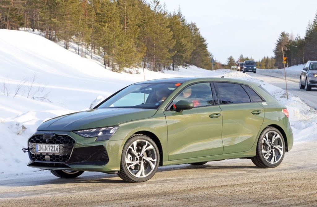 El futuro Audi A3, sin camuflaje 22 Motor16 Audi A3 facelift no camo 20 Motor16