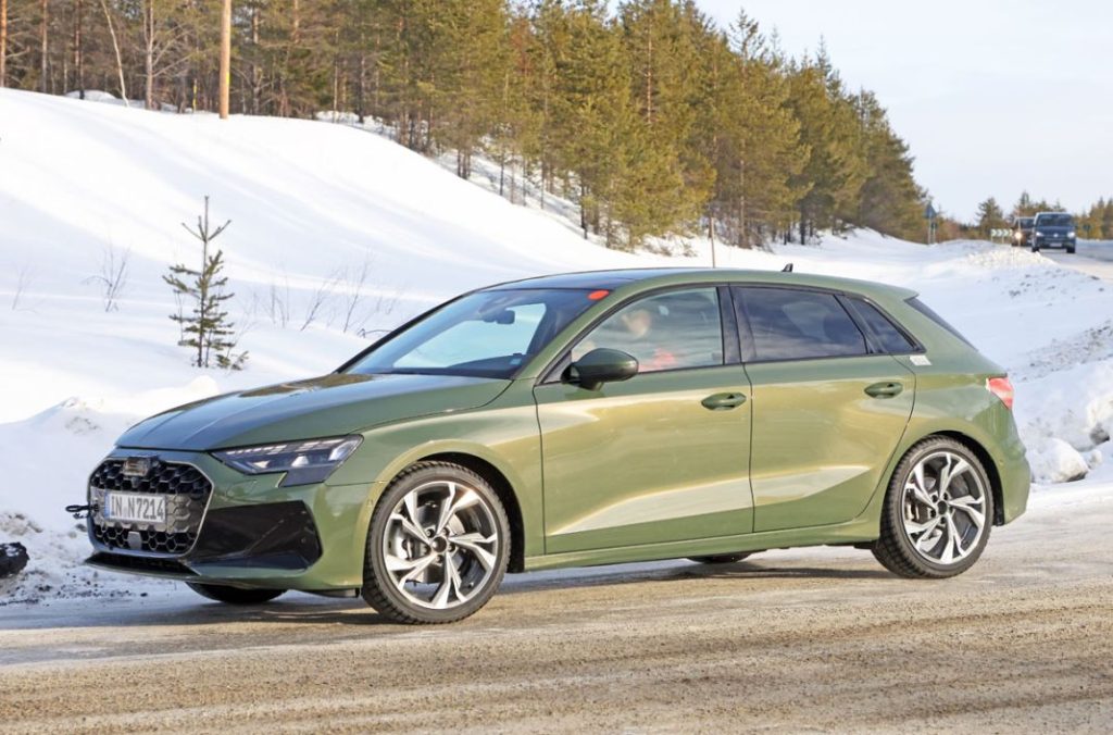 El futuro Audi A3, sin camuflaje 23 Motor16 Audi A3 facelift no camo 21 Motor16