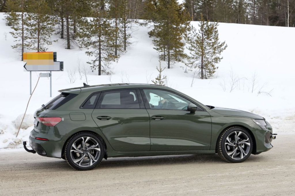 El futuro Audi A3, sin camuflaje 9 Motor16 Audi A3 facelift no camo 7 Motor16