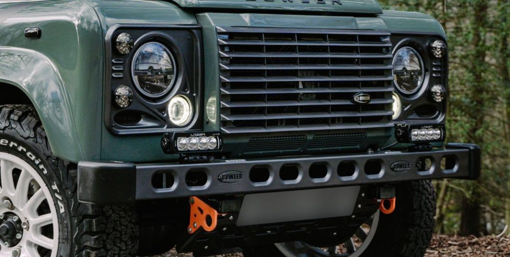 Bowler 100th edition land rover defender 90 2 Motor16