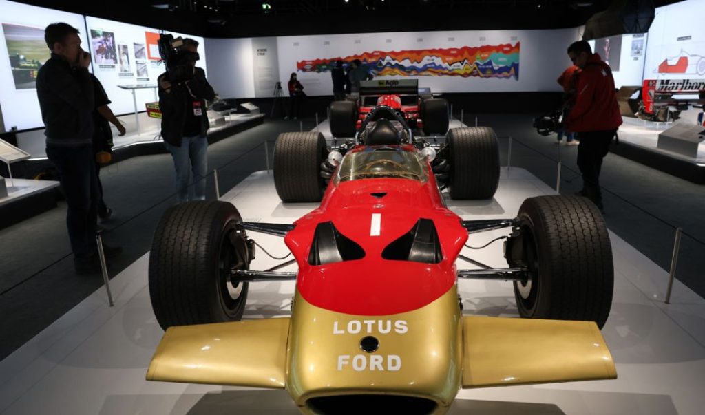 La Fórmula 1 llega a Madrid 9 Motor16 EuropaPress 5076083 coche carreras primera exposicion oficial formula recinto ferial feria Motor16