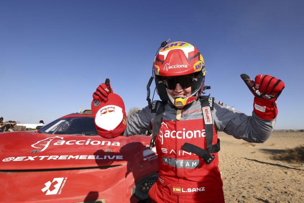 El equipo de Carlos Sainz gana por primera vez en el Extreme E 34 Motor16 Extreme E Arabia Saudi Neom 2 Motor16