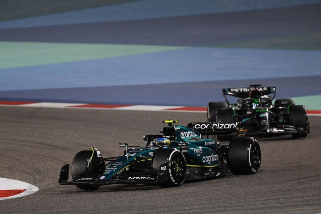 Por qué Fernando Alonso puede ganar en Mónaco, aunque menos de lo que se piensa 2 Motor16 2023 Fernando Alonso Aston Martin. Imagen en pista.