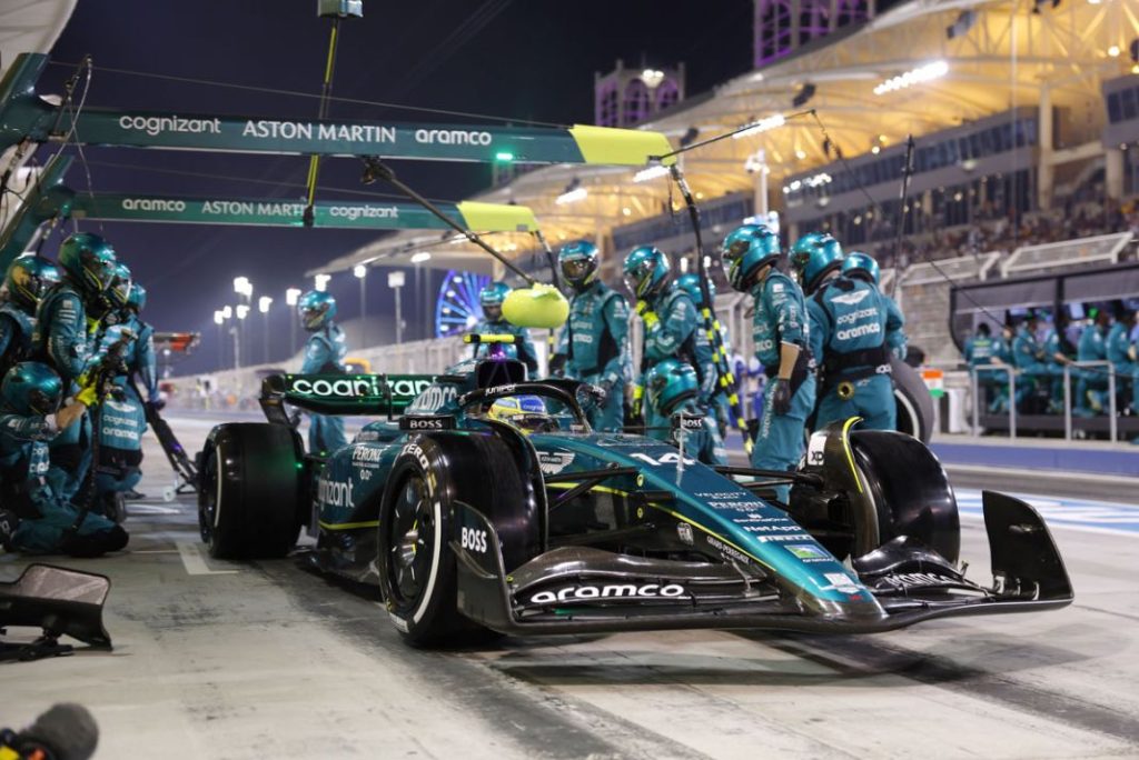 Fernando Alonso y Aston Martin: ¿por fin lo mejor está por llegar? 6 Motor16 FERNANDO ALONSO ASTON MARTIN GP BAHREIN 3 Motor16