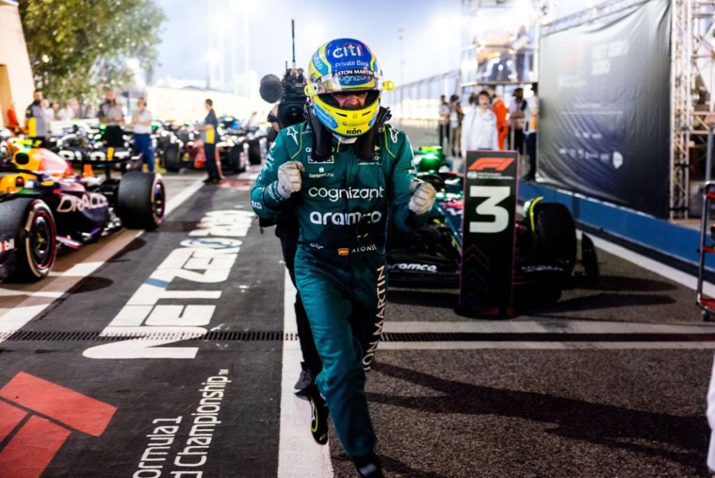 Fernando Alonso y Aston Martin: ¿por fin lo mejor está por llegar? 8 Motor16 FERNANDO ALONSO ASTON MARTIN GP BAHREIN 5 Motor16