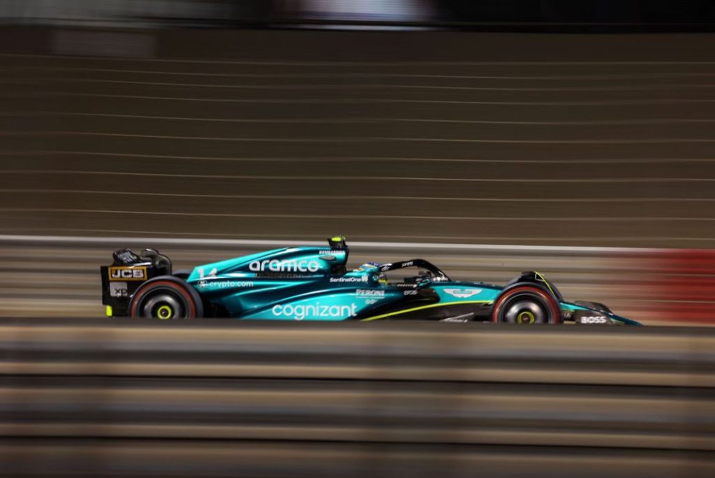 Fernando Alonso y Aston Martin: ¿por fin lo mejor está por llegar? 9 Motor16 FERNANDO ALONSO ASTON MARTIN GP BAHREIN 6 Motor16