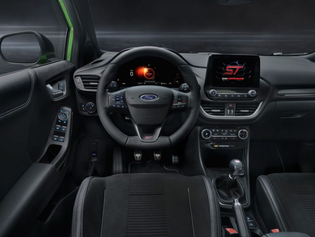 Un Ford Puma ST menos potente... pero igual de divertido 2 Motor16 FORD 2020 PUMA ST 29 Motor16