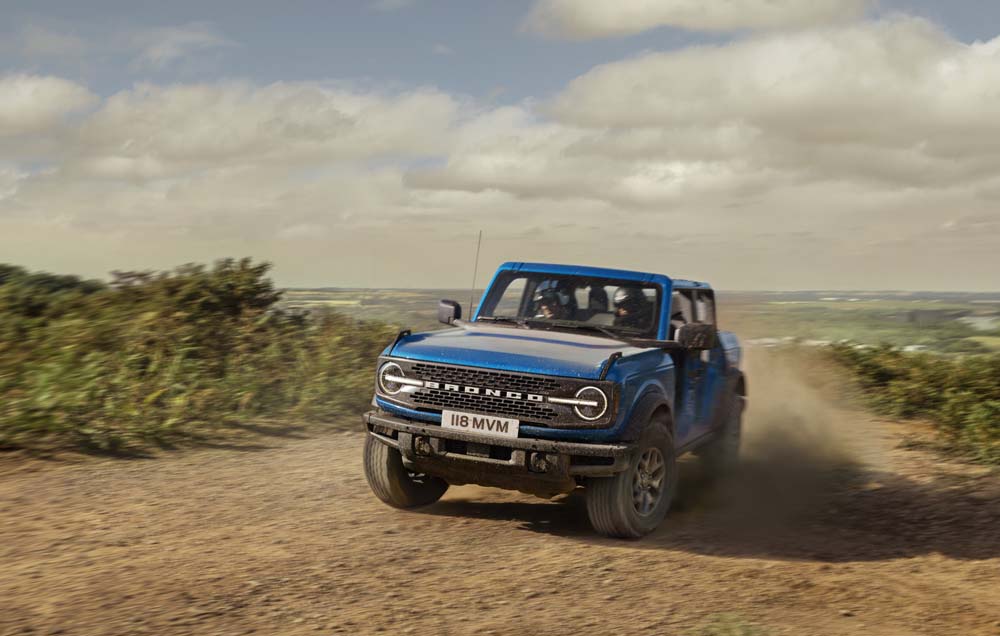 El pastizal que te costará tener un Ford Bronco en España 1 Motor16 2023 Ford Bronco. Imagen movimiento.