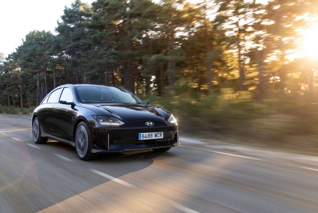 Probamos el Hyundai Ioniq 6, vanguardia absoluta 5 Motor16 Hyundai IONIQ 6 exterior 01 Motor16