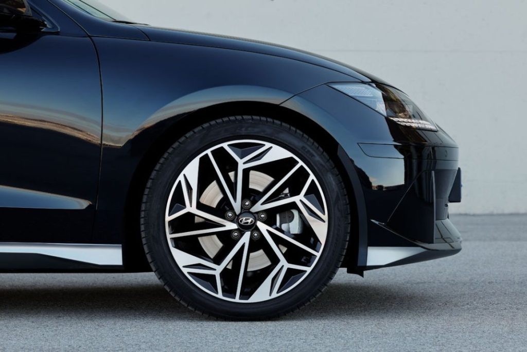 Probamos el Hyundai Ioniq 6, vanguardia absoluta 23 Motor16 Hyundai IONIQ 6 exterior 19 Motor16