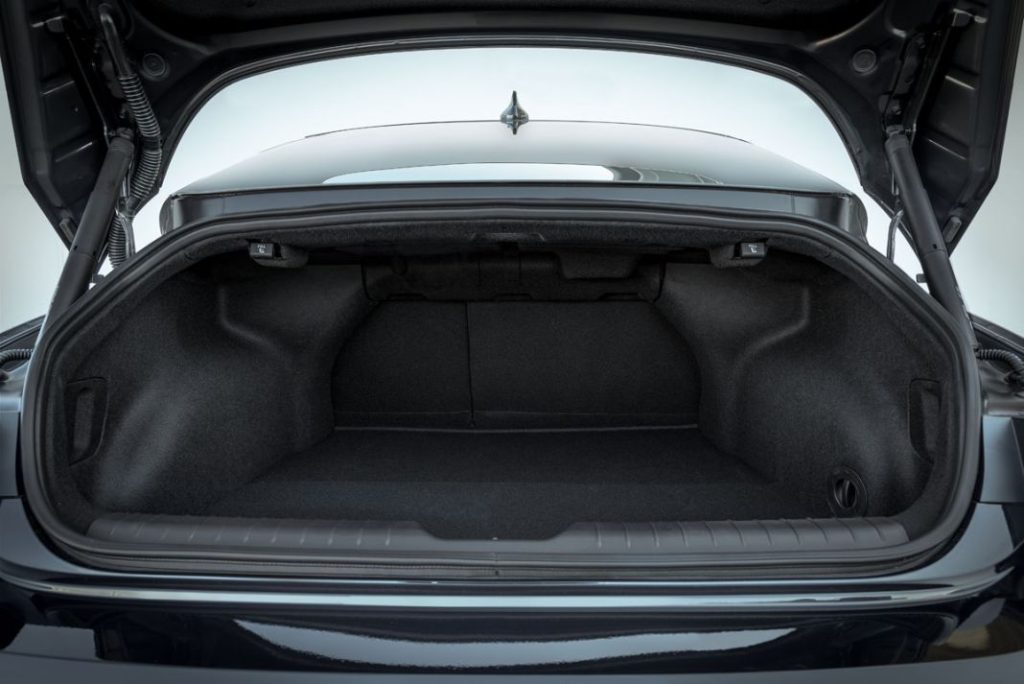 Probamos el Hyundai Ioniq 6, vanguardia absoluta 35 Motor16 Hyundai IONIQ 6 interior 01 Motor16