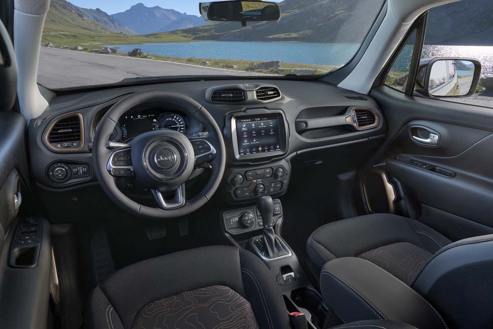 Jeep Compass y Renegade. Así son sus ediciones especiales 24 Motor16 Jeep Renegade Upland 7 1 Motor16
