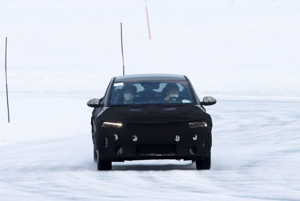 El nuevo Kia Rio Sedán está en marcha 3 Motor16 Kia Rio sedan 1 Motor16