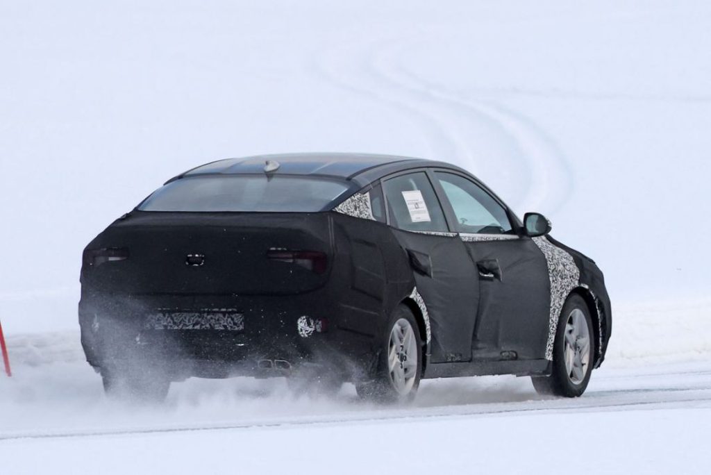 El nuevo Kia Rio Sedán está en marcha 15 Motor16 Kia Rio sedan 13 Motor16