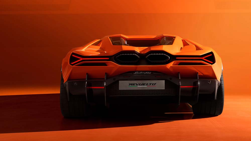 Así es el Lamborghini Revuelto: híbrido enchufable, V12 y 1.015 CV 39 Motor16 Lamborghini Revuelto 31 1 Motor16