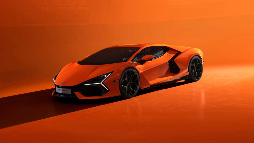 Así es el Lamborghini Revuelto: híbrido enchufable, V12 y 1.015 CV 43 Motor16 Lamborghini Revuelto 35 Motor16