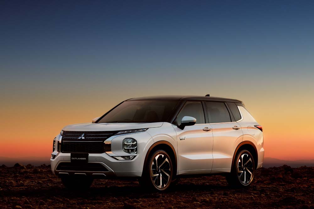 Nuevo Mitsubishi Outlander PHEV. ¿Cuándo llega y cómo es? 1 Motor16 Nuevo Mitsubishi Outlander PHEV