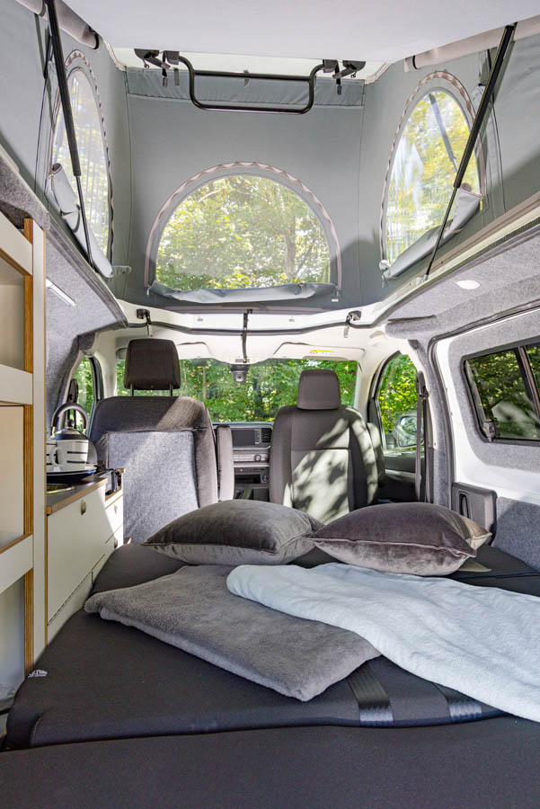 Opel Vivaro Alpincamper 10 1 Motor16