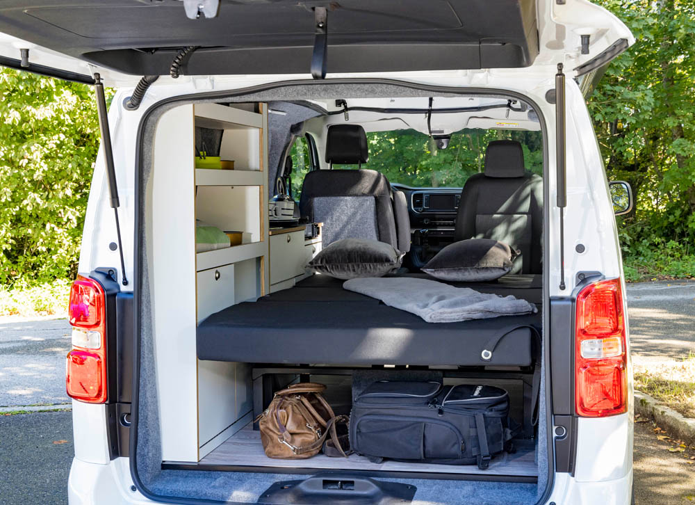 Opel Vivaro Alpincamper 9 Motor16