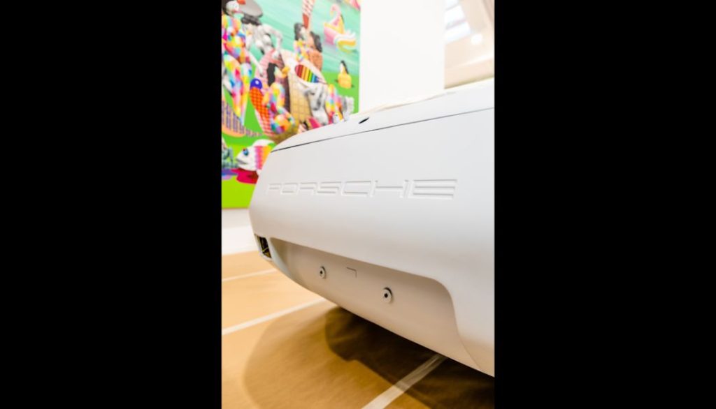 Multicolor: así es el último Porsche Art Car 19 Motor16 Porsche Art Car Okuda San Miguel17 Motor16