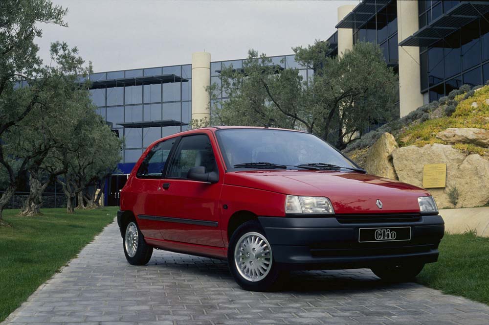 El coche francés más vendido de todos los tiempos se renueva. Es un Renault 11 Motor16 Renault Clio 6 1 Motor16