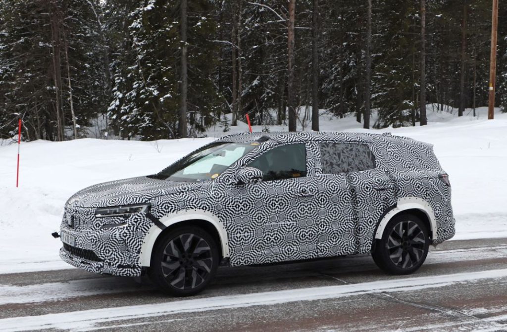 Renault Espace, estas son las últimas fotos espía 10 Motor16 Renault Espace 8 Motor16