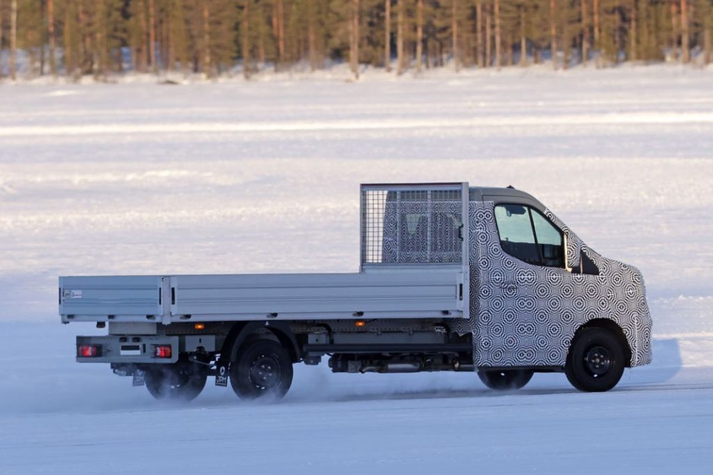 Renault Master Flatbed 10 Motor16