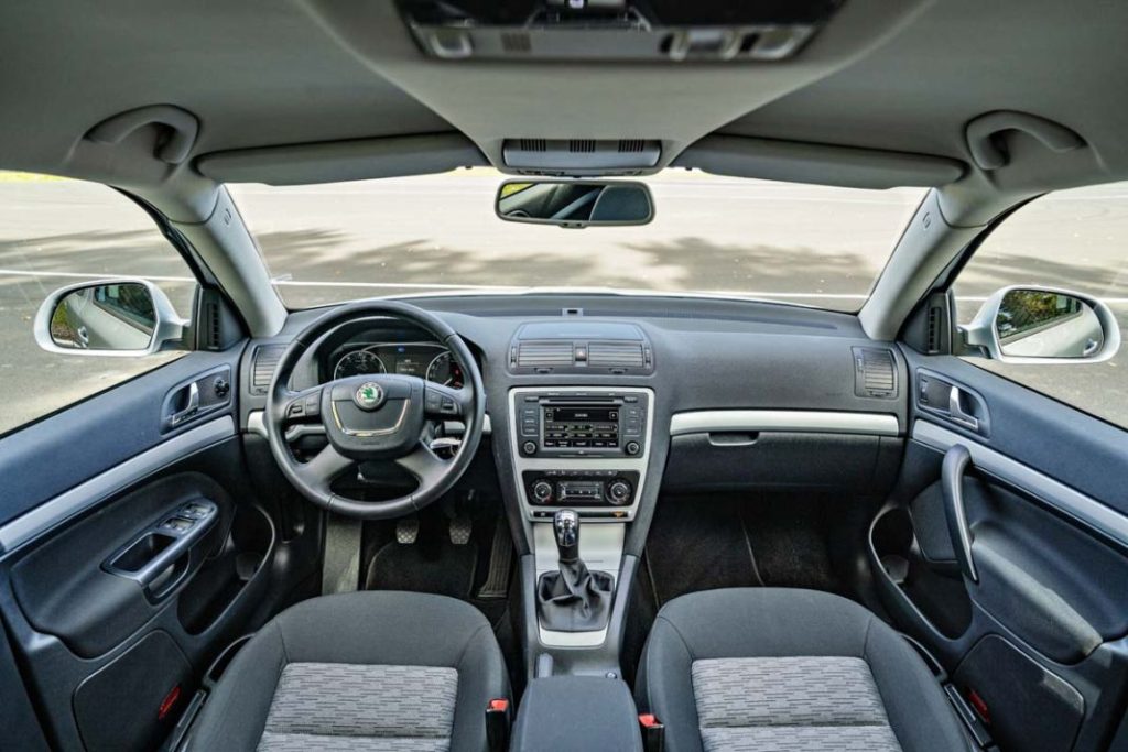 El Skoda Octavia Combi celebra sus bodas de plata 9 Motor16 Skoda Octavia Combi familiar 25 años