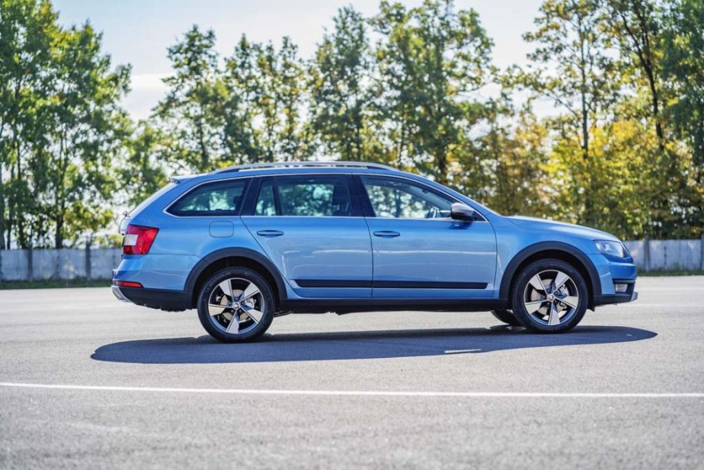 El Skoda Octavia Combi celebra sus bodas de plata 8 Motor16 Skoda Octavia Combi familiar 25 años
