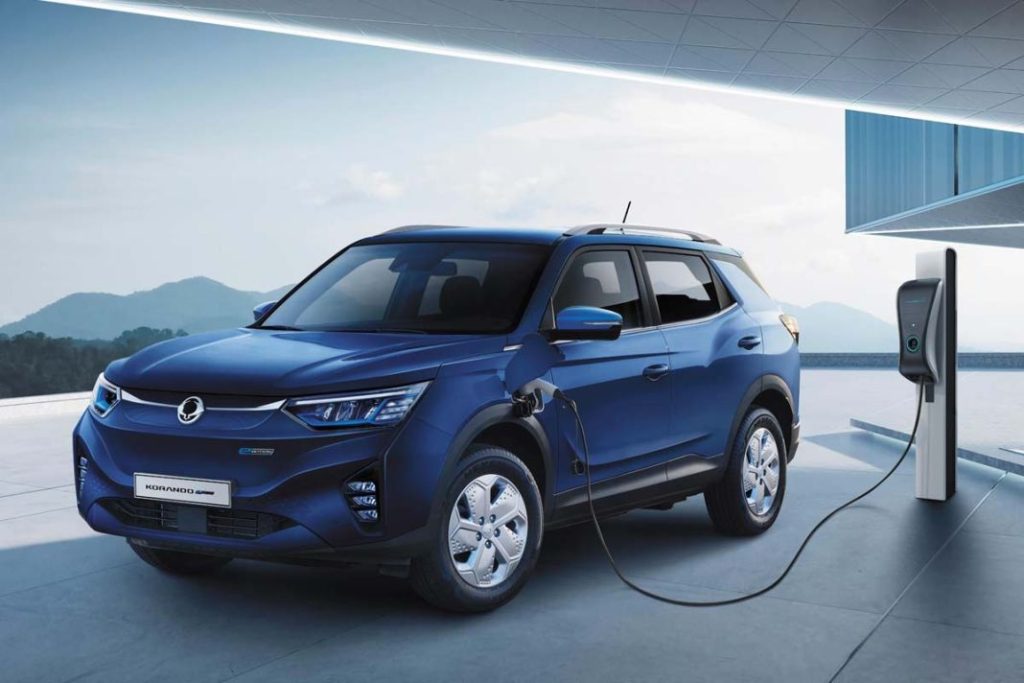 SsangYong Korando e-Motion: Conducimos el primer eléctrico de la marca coreana 2 Motor16 SsangYong Korando e Motion carga Motor16