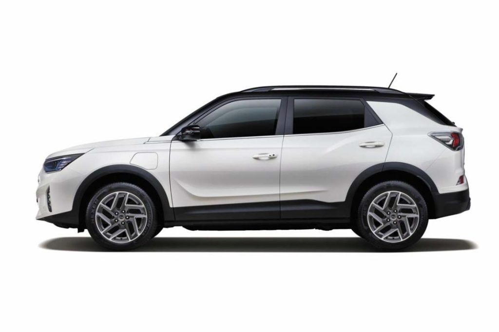 SsangYong Korando e-Motion: Conducimos el primer eléctrico de la marca coreana 9 Motor16 SsangYong Korando e Motion lateral Motor16