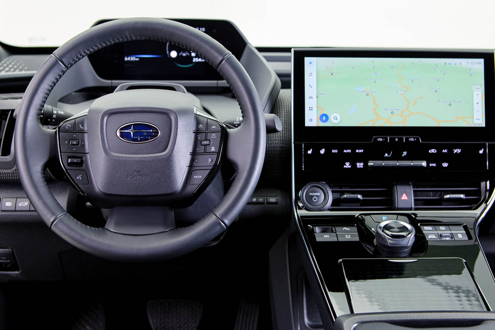 Prueba del Subaru Solterra, el primer modelo eléctrico de la marca 53 Motor16 Subaru Solterra interior 27 Motor16