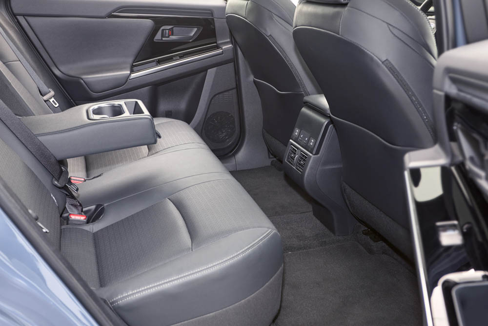Prueba del Subaru Solterra, el primer modelo eléctrico de la marca 42 Motor16 Subaru Solterra interior 6 Motor16