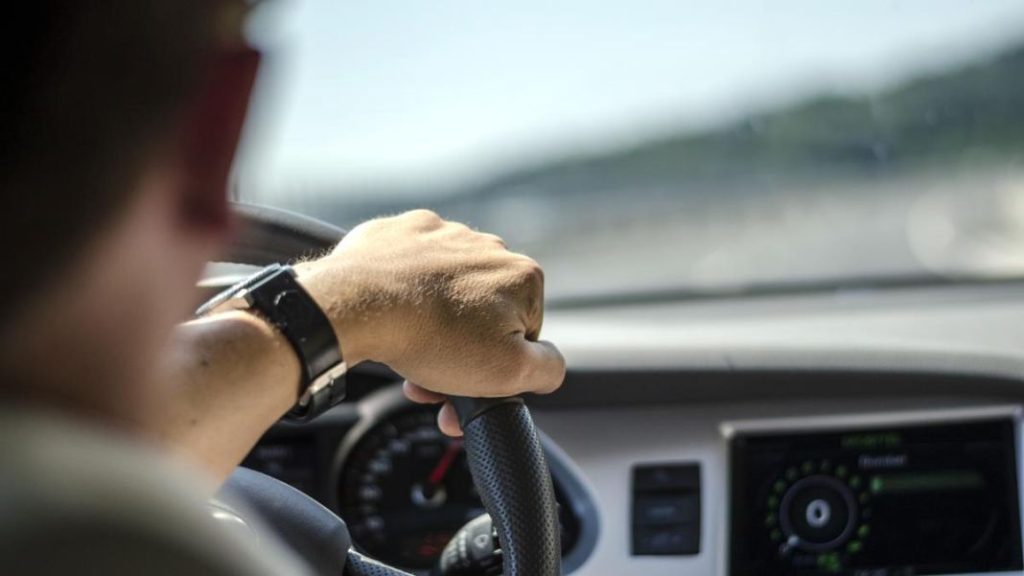 La DGT ya utiliza señales sonoras: así son y este es su significado 41 Motor16 cuidado