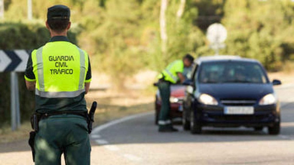 Policía