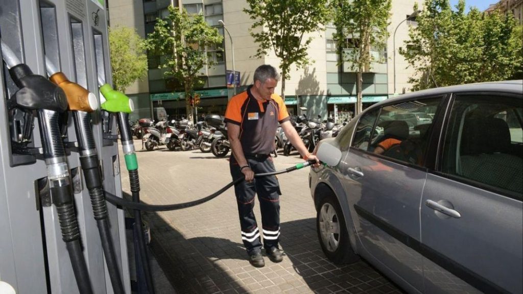 A partir del 1 de abril comienza una nueva guerra de precios entre Repsol, Cepsa, BP, Galp... 15 Motor16 precios