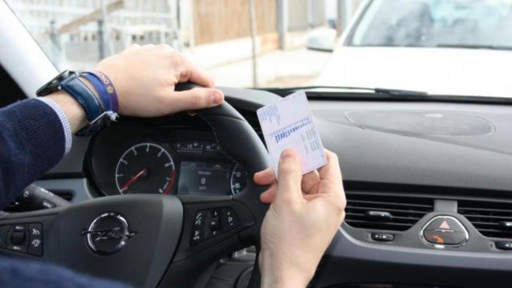 ¿Quiéres sacarte gratis el carnet de conducir? Es posible y estos son los requisitos para que te cueste cero euros 174 Motor16 requisitos