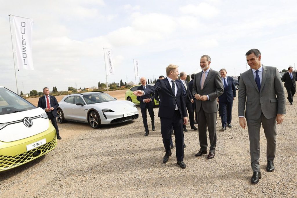 La gigafactoría de Volkswagen construirá baterías para medio millón de coches al año 3 Motor16 primera piedra gigafactoria VW2 Motor16