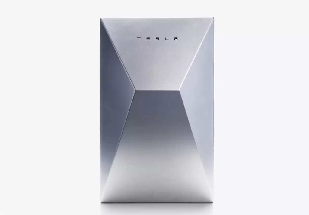 Tesla Cybervault: la caja fuerte para tu cargador inspirada en el Cybertruck 2 Motor16 2023 Tesla CyberVault cargador 3 Motor16