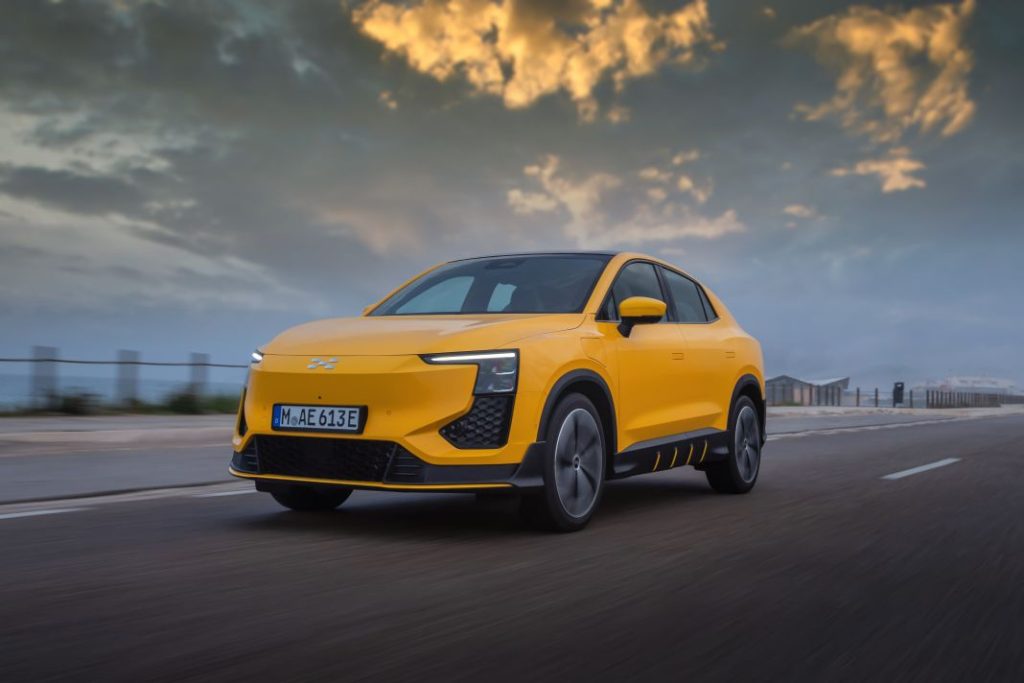 El Aiways U6 apuesta por la diferencia 7 Motor16 2023 Aiways U6. Imagen portada.