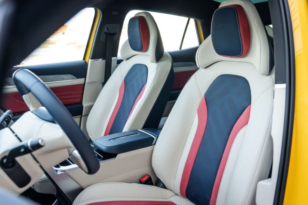 El Aiways U6 apuesta por la diferencia 5 Motor16 2023 aiways u6 al volante 6 min Motor16