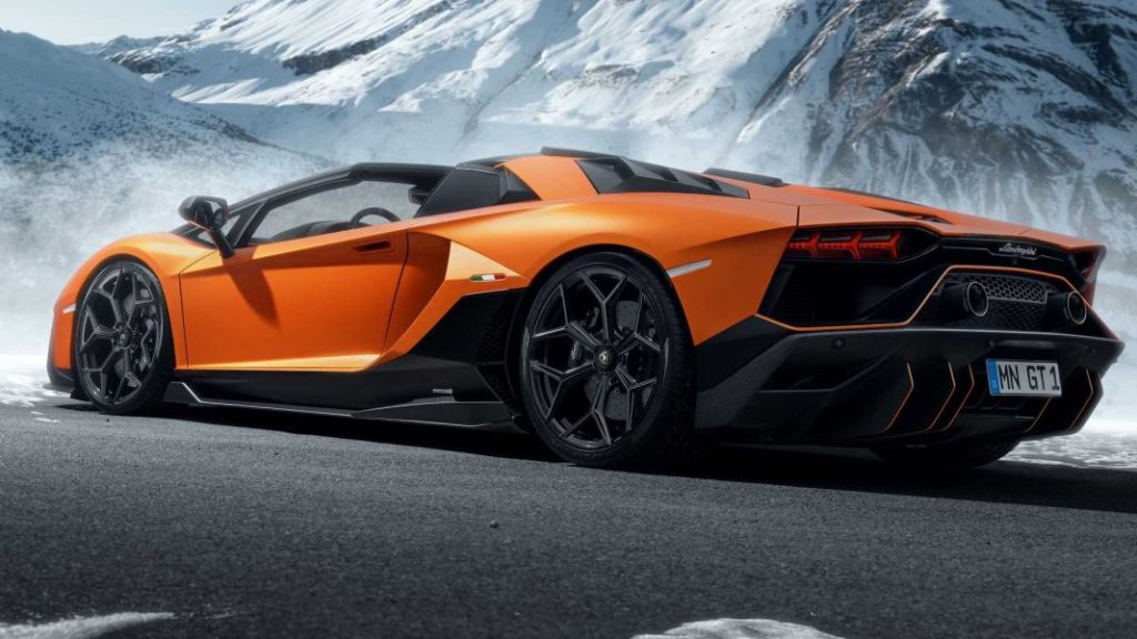 Este Lamborghini Aventador Ultimae retocado por Novitec hará que te olvides del Revuelto 1 Motor16 2023 Lamborghini Aventador Ultimae. Imagen estática trasera.