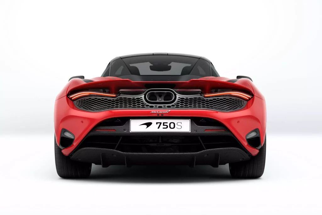 2023 mclaren 750s coupe 33 Motor16