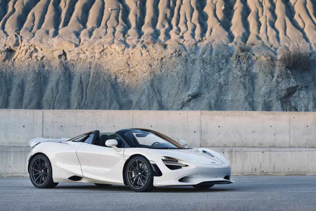 2023 mclaren 750s spider 27 Motor16