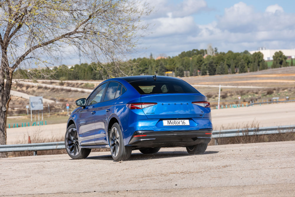 2023 skoda enyaq iv coupe prueba 29 Motor16