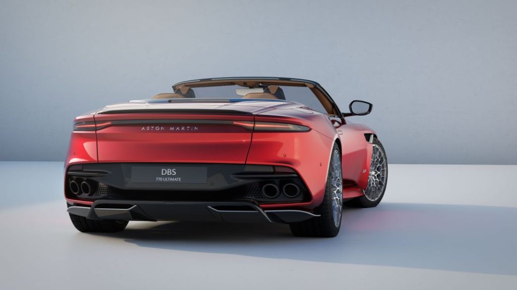 El Aston Martin DBS 770 Ultimate, también descapotable 2 Motor16 Aston_Martin_DBS_770_Ultimate_Volante_1 (2)